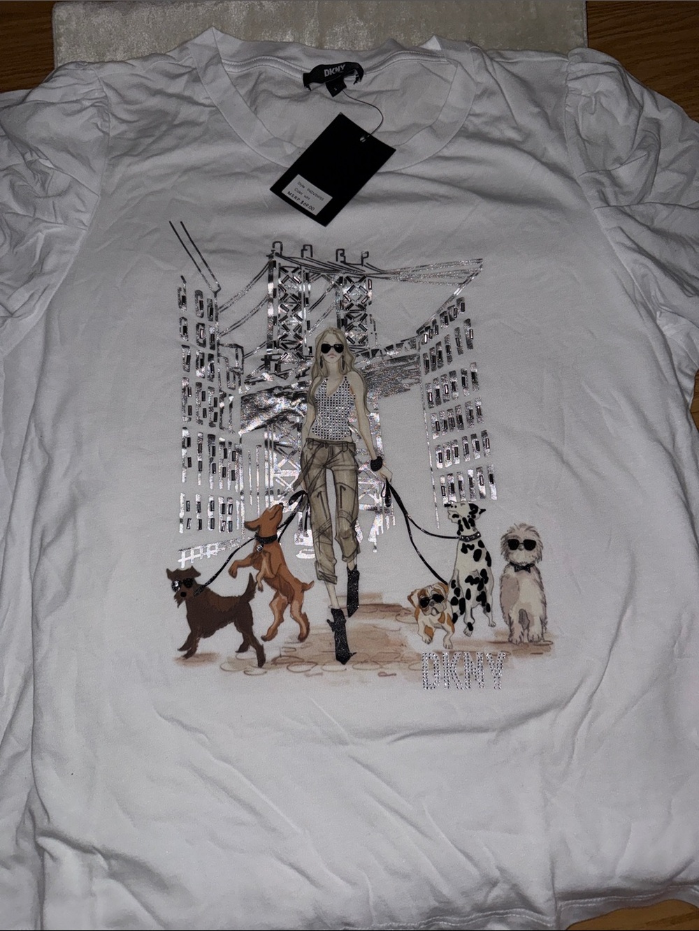 DKNY White Graphic Dog-Walk Tee with Metallic Detail